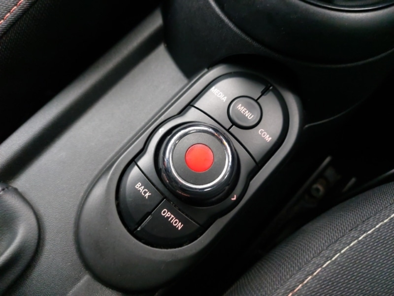 Used MINI Hatch 2018 for sale - 77448911: Photo 19