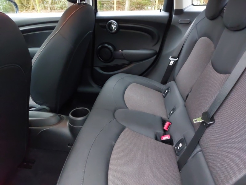 Used MINI Hatch 2018 for sale - 77448911: Photo 6