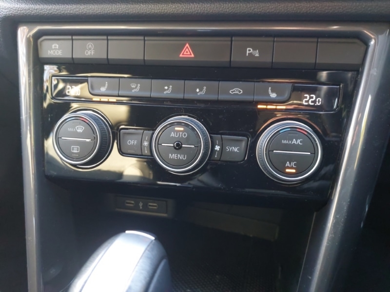 Used Volkswagen T-Roc 2021 for sale - 77689735: Photo 18