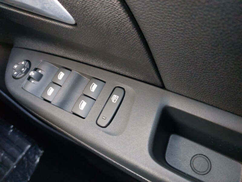 Used Vauxhall Corsa 2025 for sale - 76052992: Photo 17