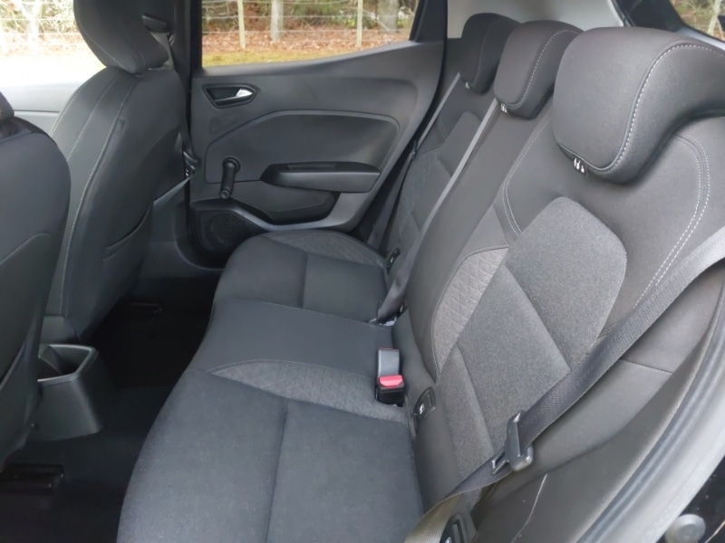 Used Renault Clio 2021 for sale - 76941938: Photo 6