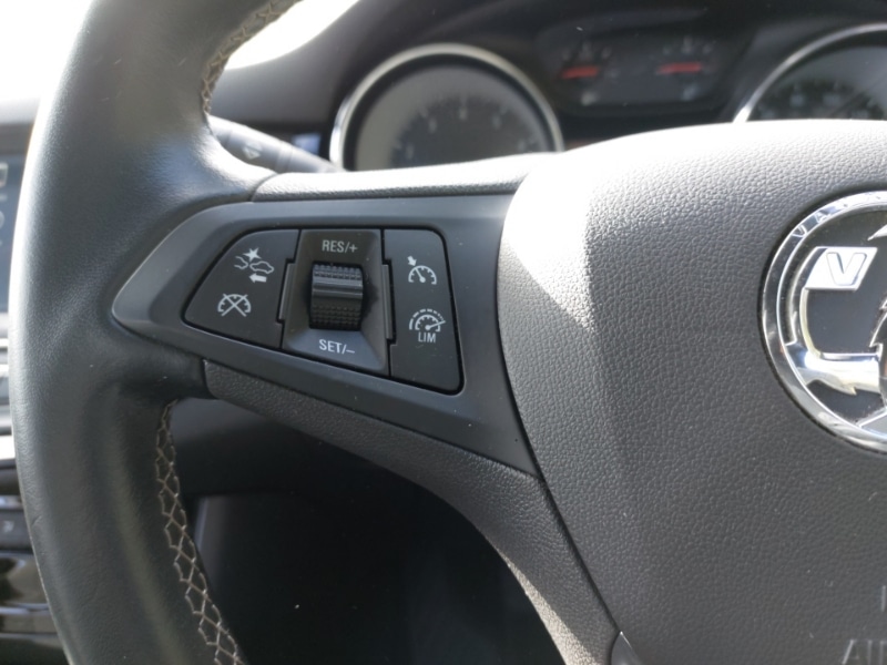 Used Vauxhall Astra 2017 for sale - 78040869: Photo 14