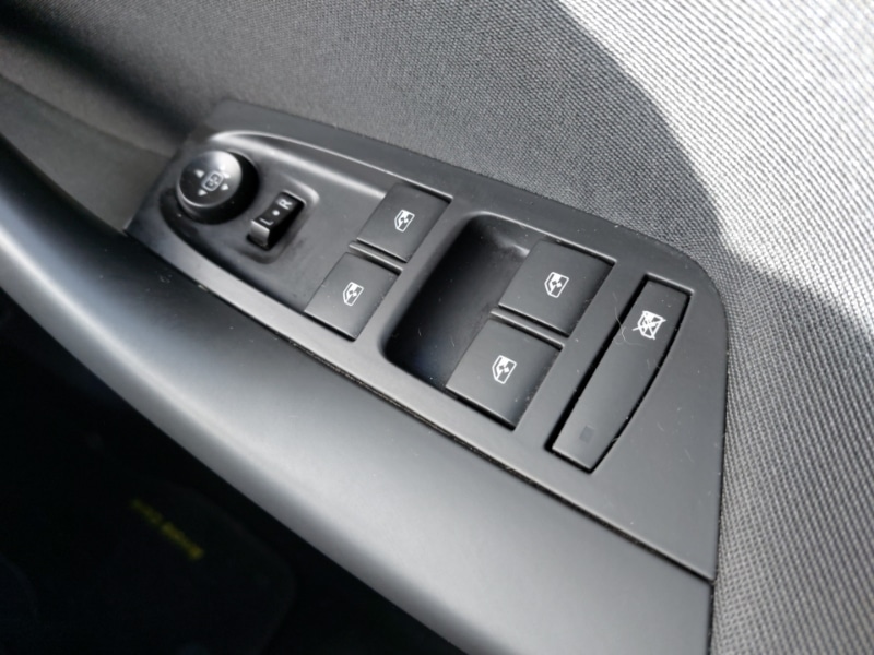 Used Vauxhall Astra 2017 for sale - 78040869: Photo 16