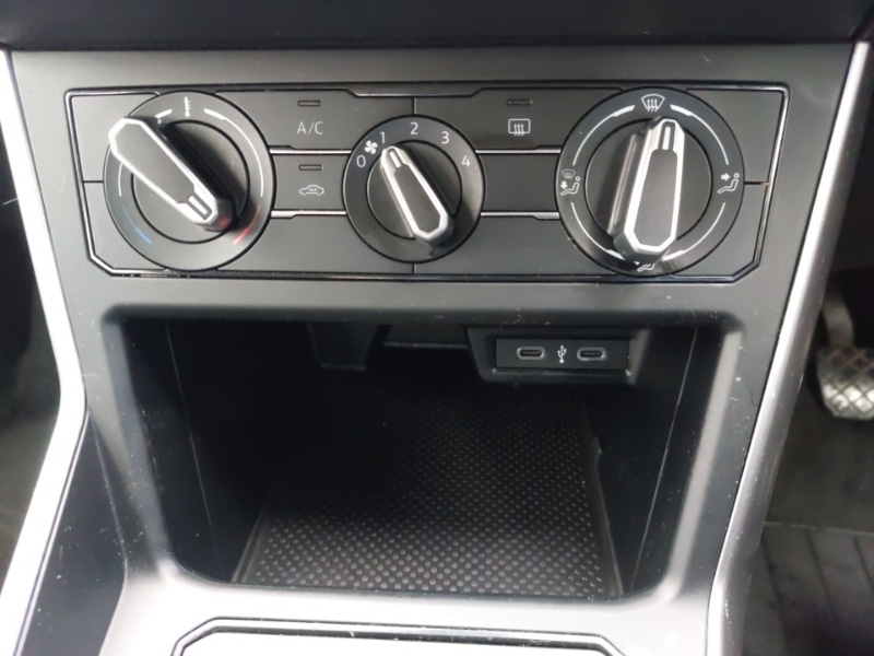 Used Volkswagen Polo 2024 for sale - 77922423: Photo 17