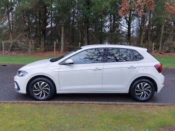 Used Volkswagen Polo 2024 for sale - 77922423: Photo