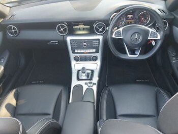 Used Mercedes-Benz SLC 2018 for sale - 78428499: Photo