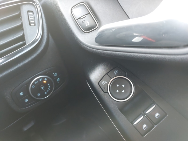 Used Ford Fiesta 2018 for sale - 77694800: Photo 16