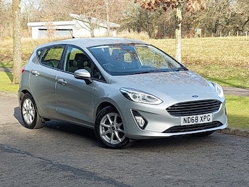 Used Ford Fiesta 2018 for sale - 77694800: Photo