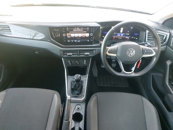 Used Volkswagen Polo 2023 for sale - 78333680: Photo