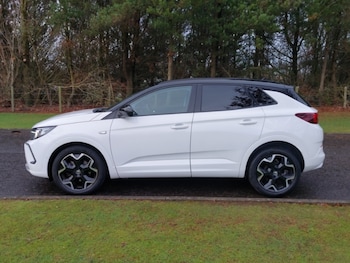 Used Vauxhall Grandland 2022 for sale - 77012507: Photo