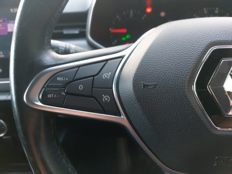 Used Renault Clio 2021 for sale - 77047303: Photo 15