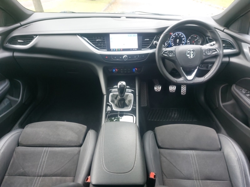 Used Vauxhall Insignia 2020 for sale - 76708229: Photo 2