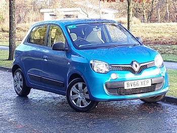 2016 - 1.0 SCE Play 5dr