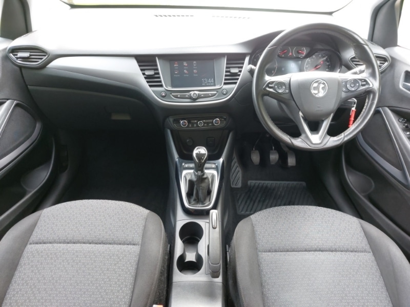 Used Vauxhall Crossland X 2018 for sale - 76120940: Photo 2