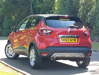 Used Renault Captur 2017 for sale - 79164803: Photo