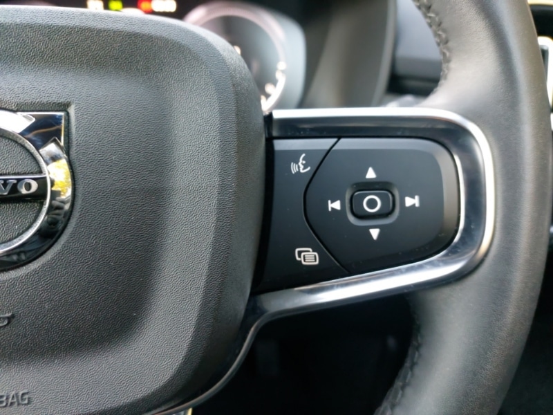 Used Volvo XC40 2022 for sale - 77214023: Photo 16