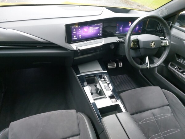 Used Vauxhall Astra 2022 for sale - 76055029: Photo 10