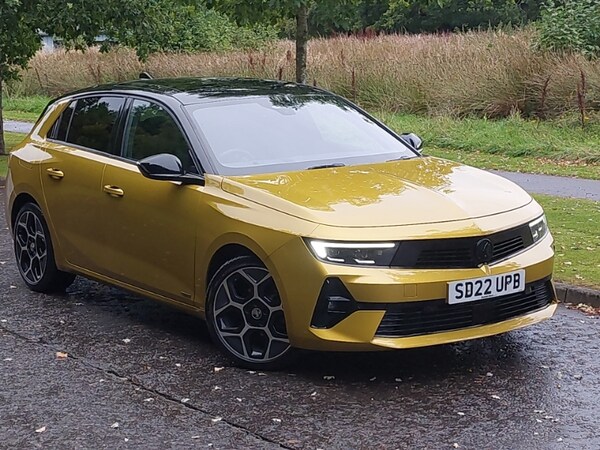 Used Vauxhall Astra 2022 for sale - 76055029: Photo 1