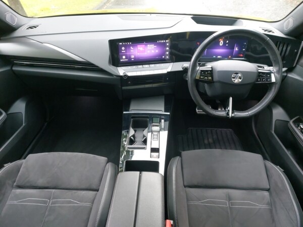 Used Vauxhall Astra 2022 for sale - 76055029: Photo 2
