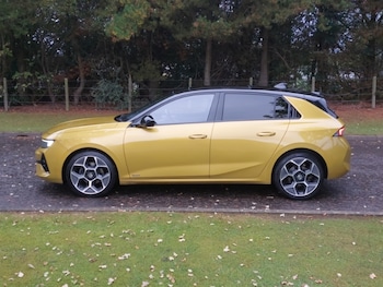 Used Vauxhall Astra 2022 for sale - 76055029: Photo 4