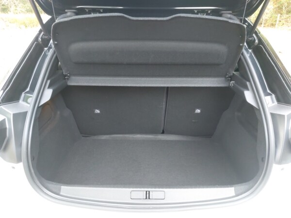 Used Vauxhall Corsa 2023 for sale - 76213295: Photo 8