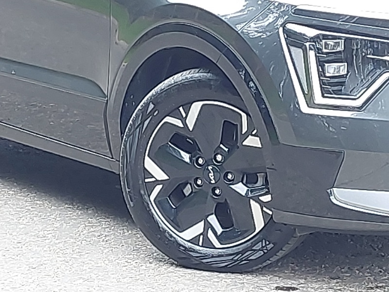 Used Kia Niro 2023 for sale - 78032944: Photo 9