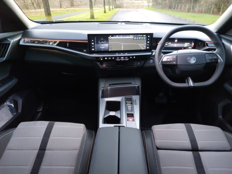 Used Vauxhall Grandland 2025 for sale - 76974995: Photo 2