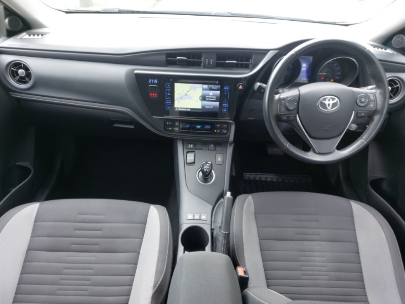 Used Toyota Auris 2018 for sale - 78132912: Photo 2