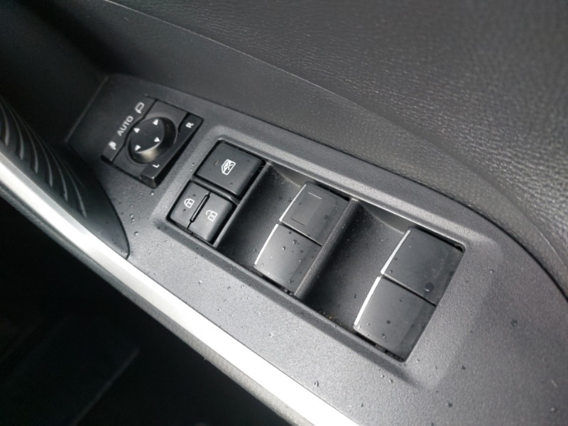 Used Toyota RAV4 2019 for sale - 76369622: Photo 17