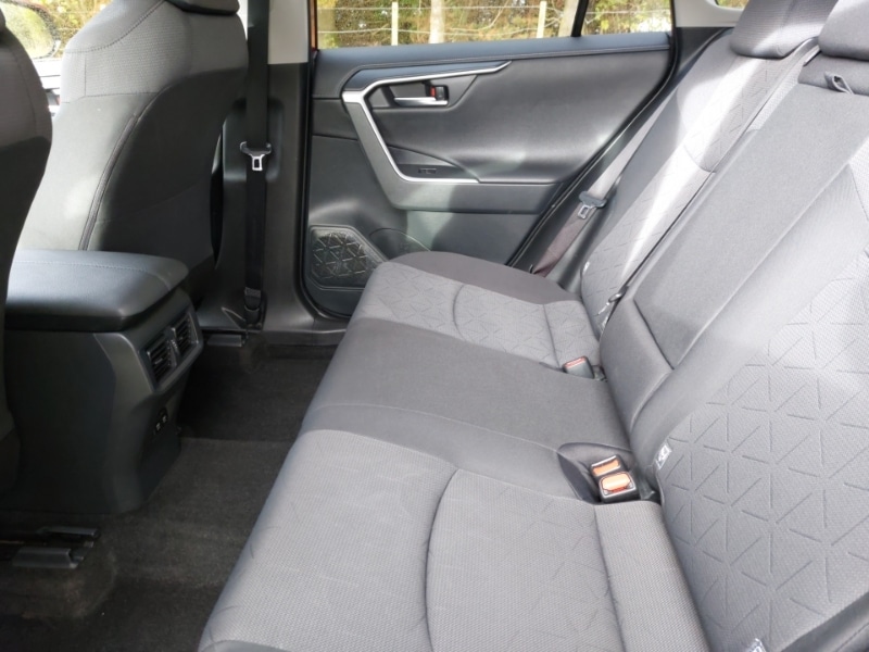 Used Toyota RAV4 2019 for sale - 76369622: Photo 6