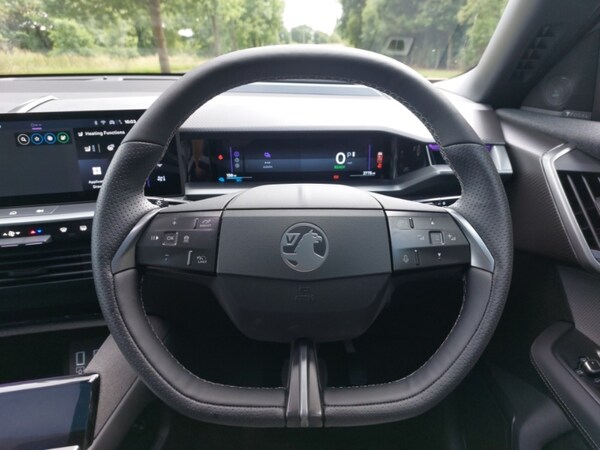 Used Vauxhall Grandland 2024 for sale - 75267249: Photo 7