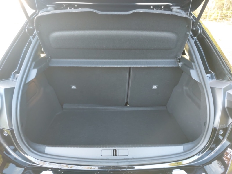 Used Vauxhall Corsa 2025 for sale - 76983019: Photo 8