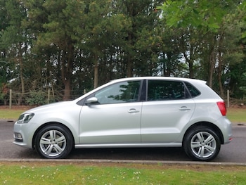 Used Volkswagen Polo 2017 for sale - 79144208: Photo
