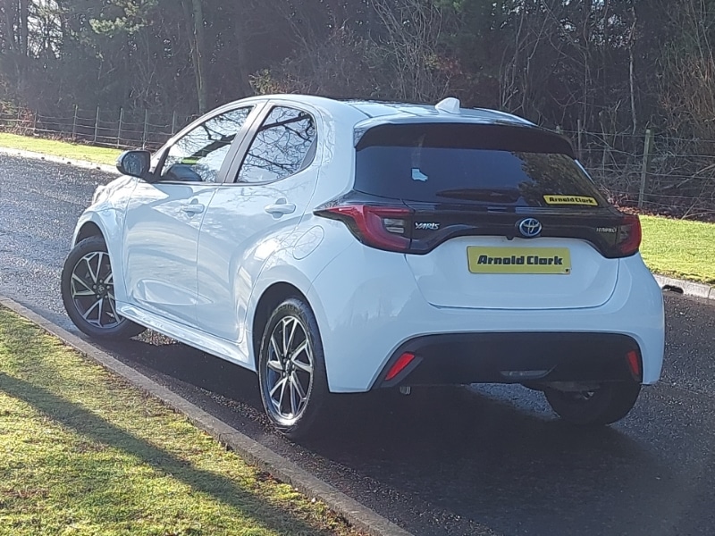 Used Toyota Yaris 2023 for sale - 77338603: Photo 3