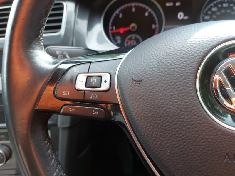 Used Volkswagen Golf 2018 for sale - 76816030: Photo 15