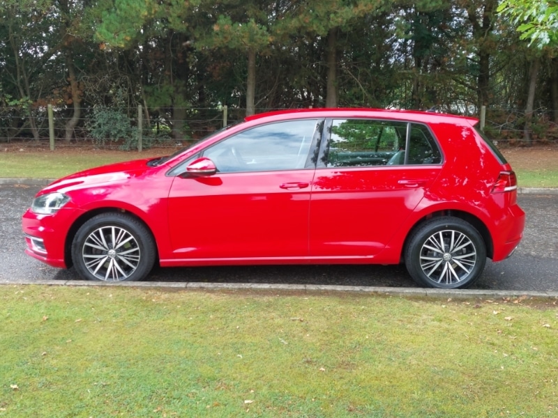 Used Volkswagen Golf 2018 for sale - 76816030: Photo 4