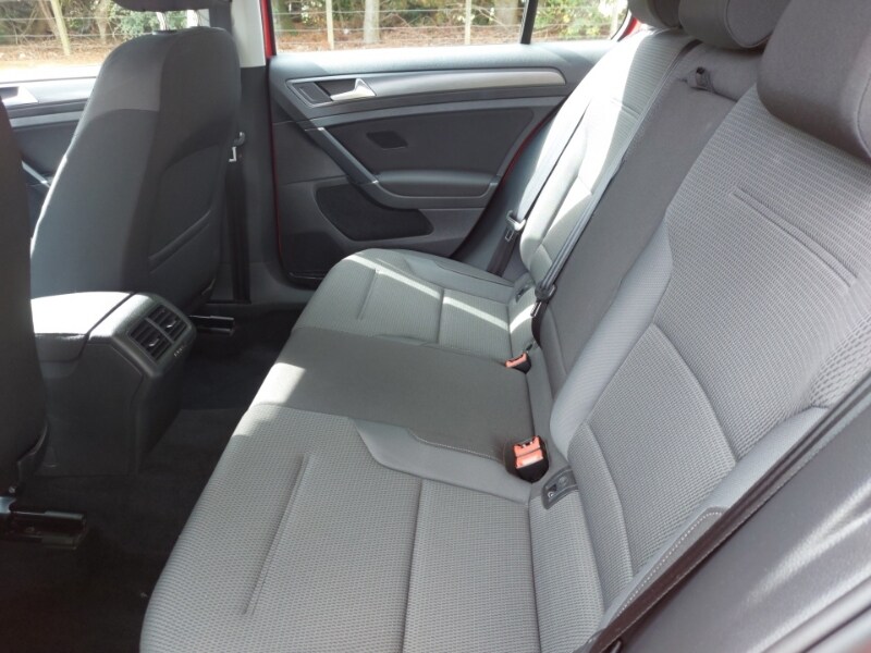 Used Volkswagen Golf 2018 for sale - 76816030: Photo 6