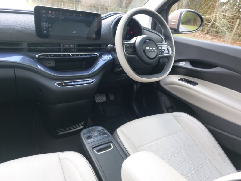 Used Fiat 500 2022 for sale - 77569232: Photo 11