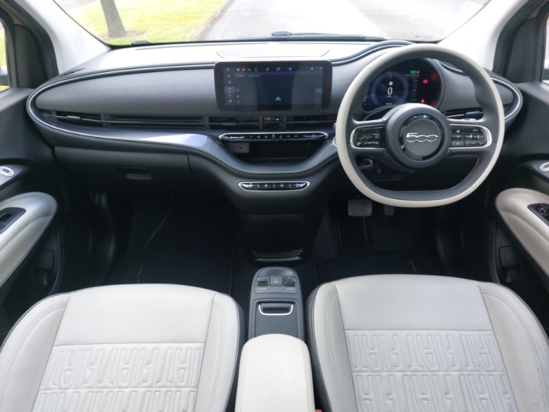 Used Fiat 500 2022 for sale - 77569232: Photo 2