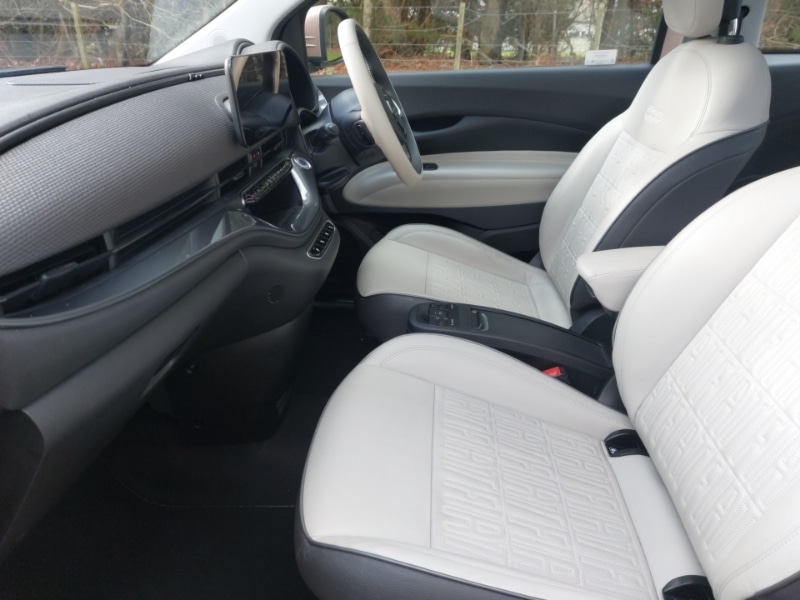 Used Fiat 500 2022 for sale - 77569232: Photo 5