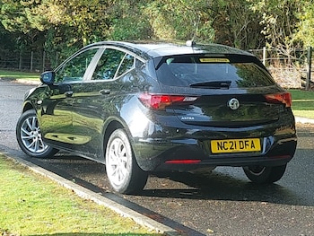 Used Vauxhall Astra 2021 for sale - 76144651: Photo 3