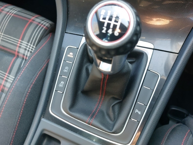 Used Volkswagen Golf 2015 for sale - 77964050: Photo 19