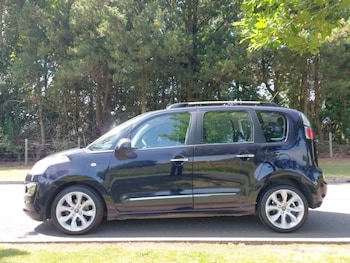 Used Citroen C3 Picasso 2015 for sale - 79207442: Photo