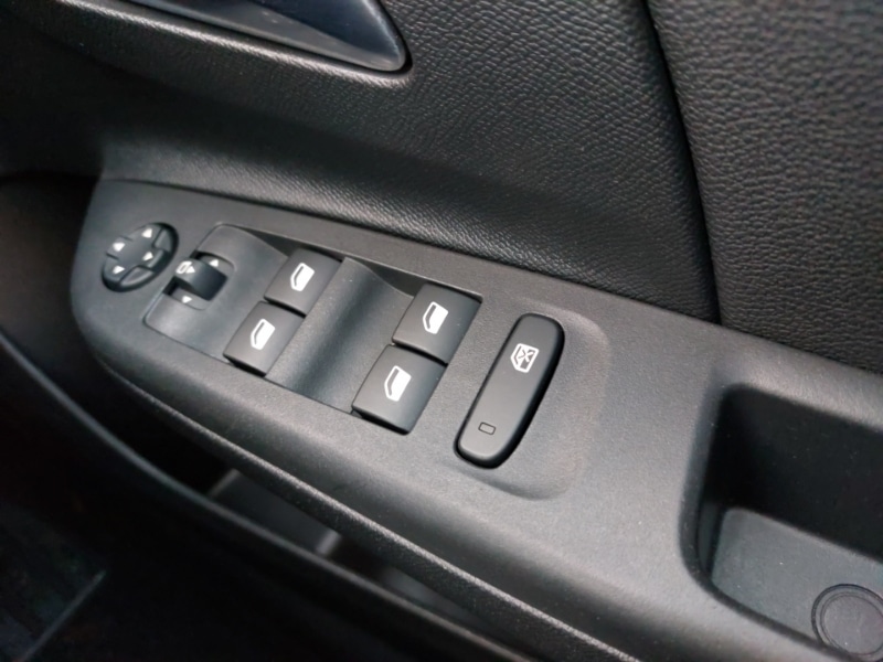 Used Vauxhall Corsa 2022 for sale - 76795358: Photo 17