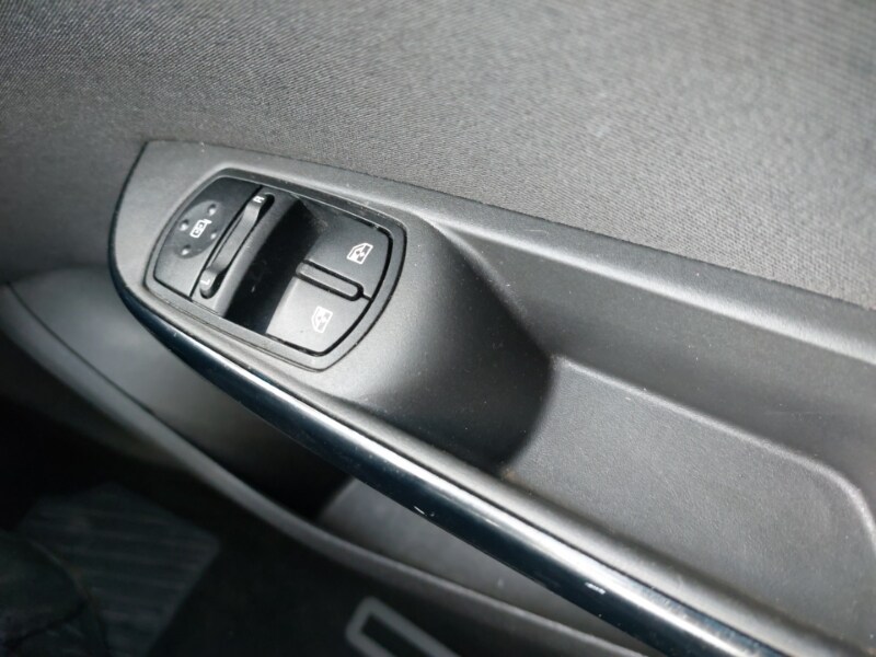 Used Vauxhall Corsa 2016 for sale - 77964293: Photo 15