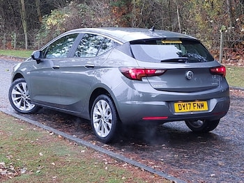 Used Vauxhall Astra 2017 for sale - 76518815: Photo