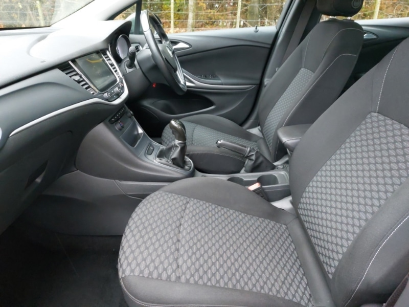 Used Vauxhall Astra 2017 for sale - 76518815: Photo 5