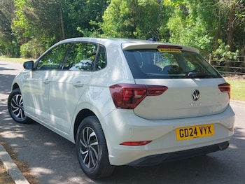 Used Volkswagen Polo 2024 for sale - 78735206: Photo