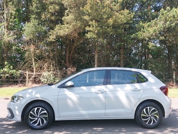 Used Volkswagen Polo 2024 for sale - 78735206: Photo
