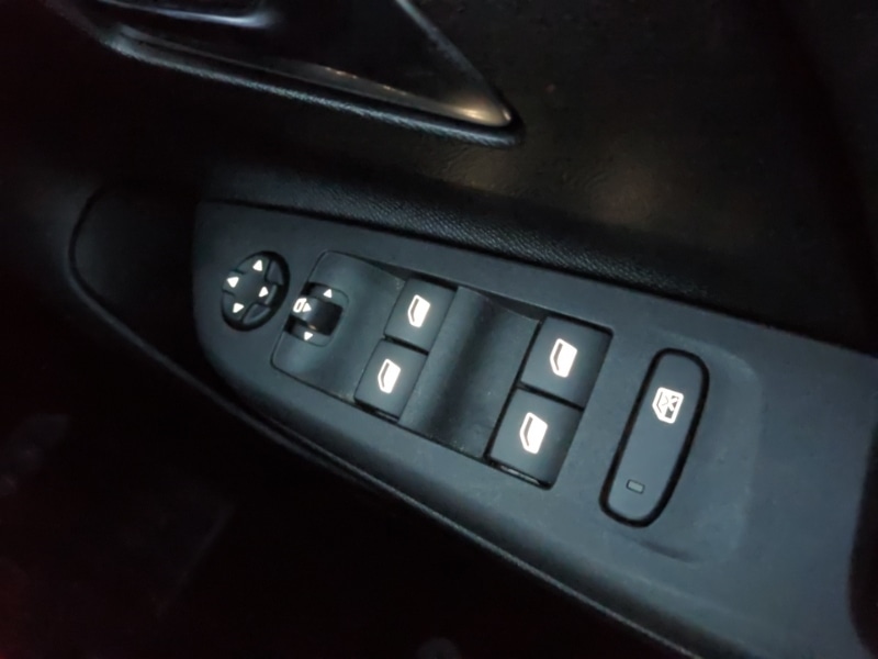 Used Vauxhall Corsa 2024 for sale - 76987355: Photo 17